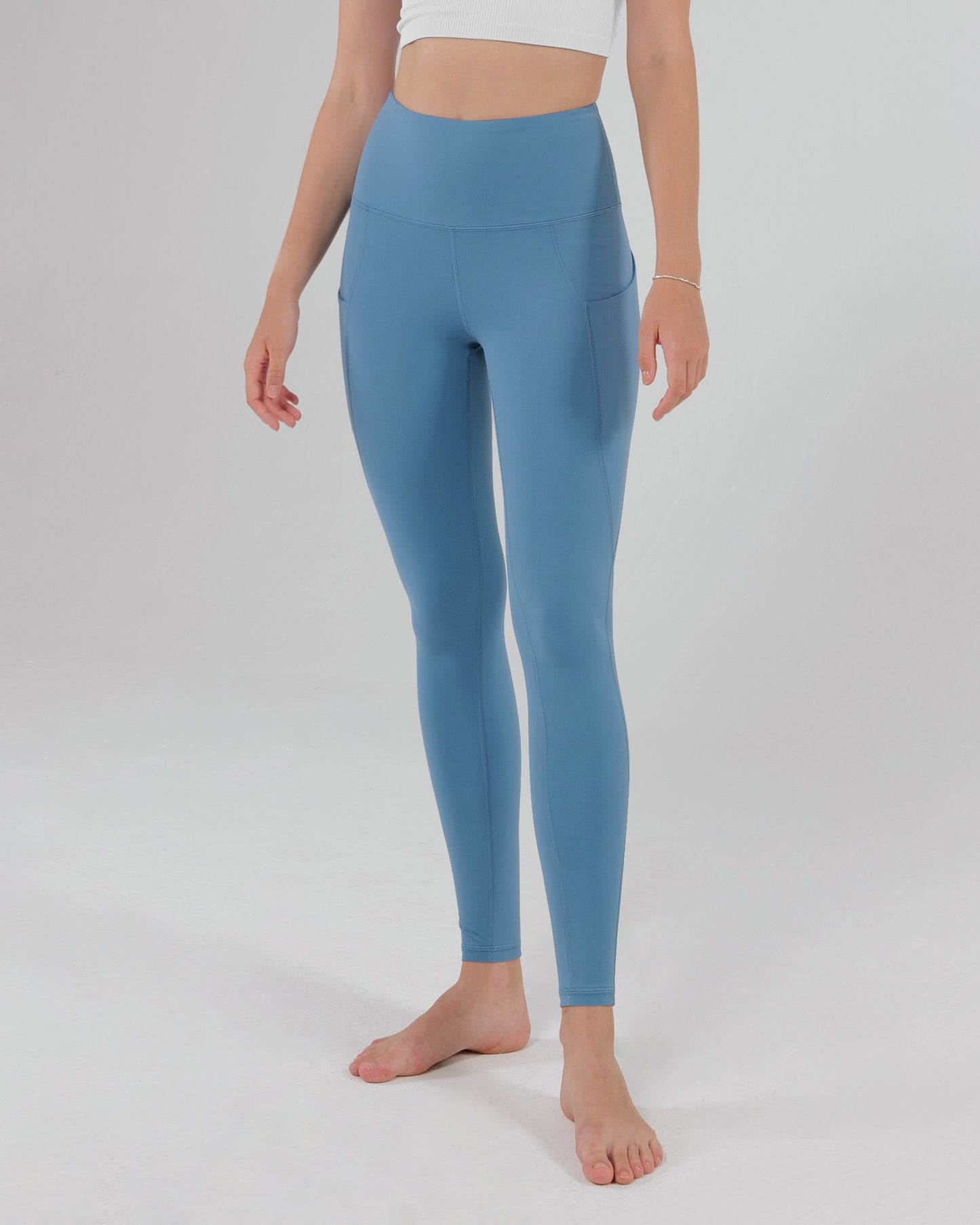 28" High Waisted Yoga Leggings with Pockets